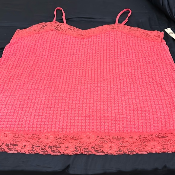 Taylor by MXM - Picture 1 of 3